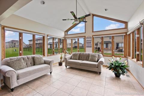 909 Willow Rd, Matteson, IL 60443 photo 21