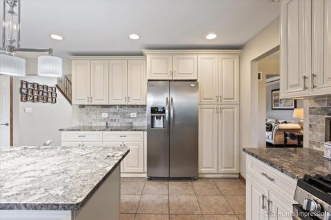 909 Willow Rd, Matteson, IL 60443 photo 14