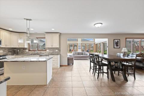 909 Willow Rd, Matteson, IL 60443 photo 17