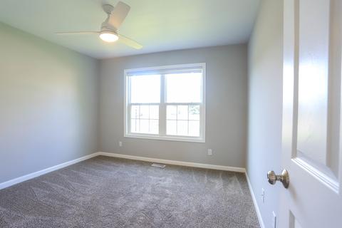 609 Folsom Ct, Sidney, IL 61877 photo 21