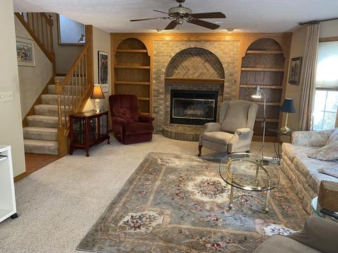 1601 Ensign Dr, Normal, IL 61761 photo 3