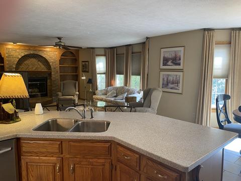 1601 Ensign Dr, Normal, IL 61761 photo 9