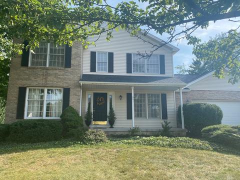 1601 Ensign Dr, Normal, IL 61761 photo 2