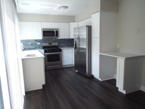2213 Harwinton Pl, Hoffman Estates, IL 60169 photo 9