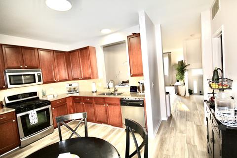 2104 Concord Dr, Mchenry, IL 60050 photo 4