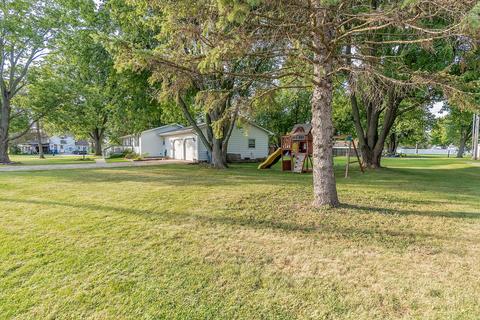 721 York St, Chenoa, IL 61726 photo 10