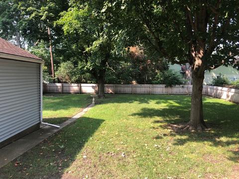 6415 Wayne St, Union, IL 60180 photo 3