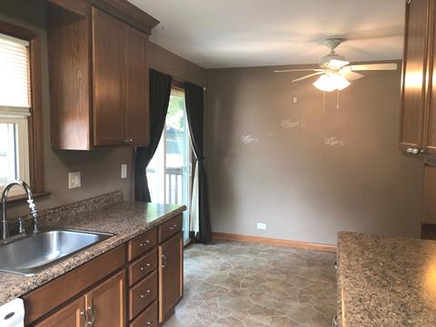 6415 Wayne St, Union, IL 60180 photo 9