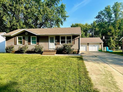 322 Rowe Dr, Bloomington, IL 61701 photo 1