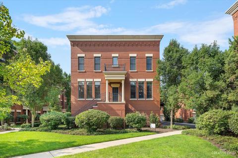 140 River Walk Ct, Elgin, IL 60120 photo 1