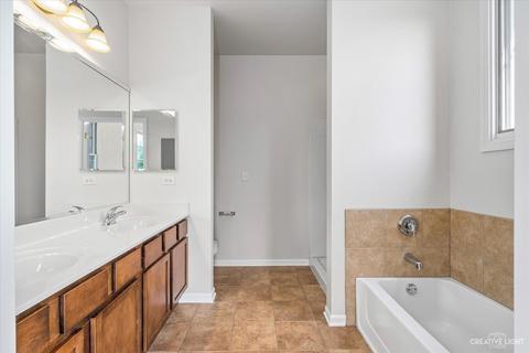 140 River Walk Ct, Elgin, IL 60120 photo 24