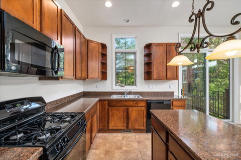 140 River Walk Ct, Elgin, IL 60120 photo 11