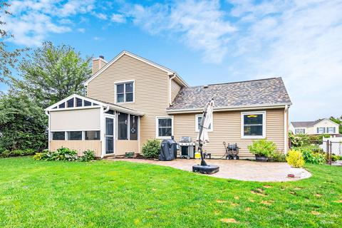 1619 Jennifer Ln, Mchenry, IL 60050 photo 19