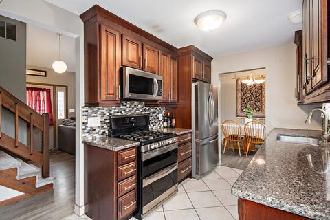 1619 Jennifer Ln, Mchenry, IL 60050 photo 3