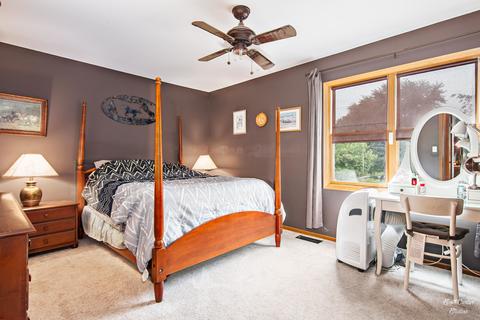 1619 Jennifer Ln, Mchenry, IL 60050 photo 13