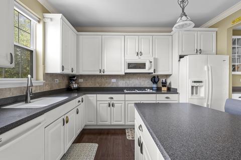 25206 Knoll Rd, Plainfield, IL 60544 photo 5