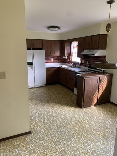 500 Grant St, Chenoa, IL 61726 photo 4