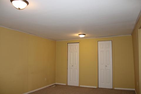 709 E Washington St, Clinton, IL 61727 photo 21