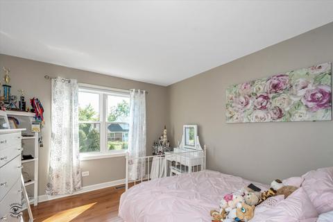 125 Hill Rd, Willowbrook, IL 60527 photo 14