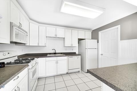 607 Devonshire Ct #D, Mchenry, IL 60050 photo 9