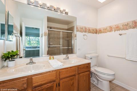 1277 Summersweet Ln, Bartlett, IL 60103 photo 13