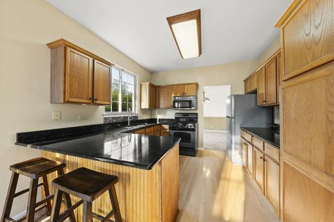 2137 Hammel Ave, Aurora, IL 60504 photo 10