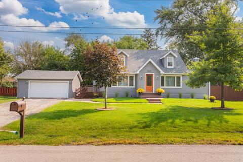 9237 Delphia Ave, Des Plaines, IL 60016 photo 1