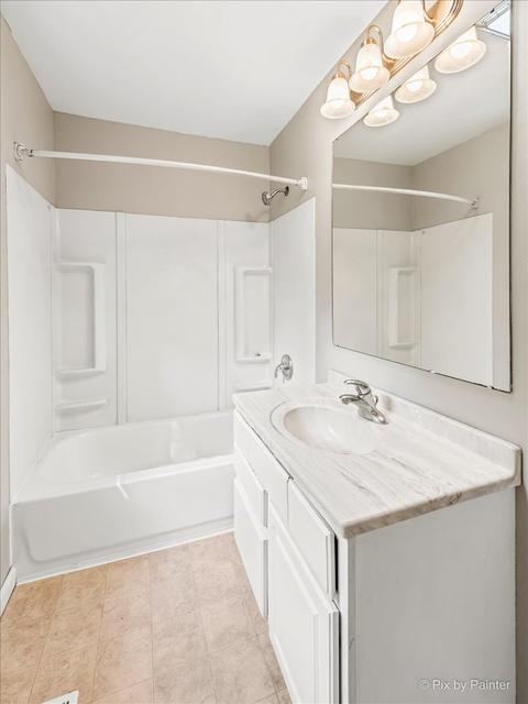 6425 Maple Ave, Spring Grove, IL 60081 photo 17