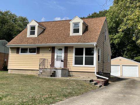 1012 Morgan St, Normal, IL 61761 photo 2