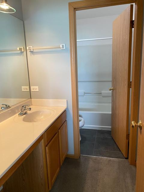 2805 Stonebridge Dr, Plainfield, IL 60586 photo 14