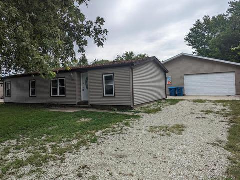 603 W Meyer St, Thomasboro, IL 61878 photo 1