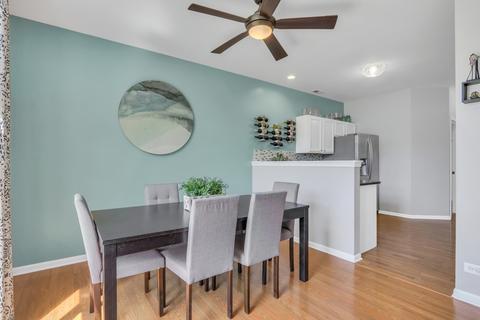 2824 Falling Waters Dr, Lindenhurst, IL 60046 photo 9