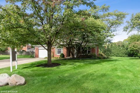 2416 Covert Rd, Glenview, IL 60025 photo 2