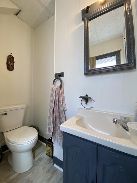 808 E Main St, Morris, IL 60450 photo 9