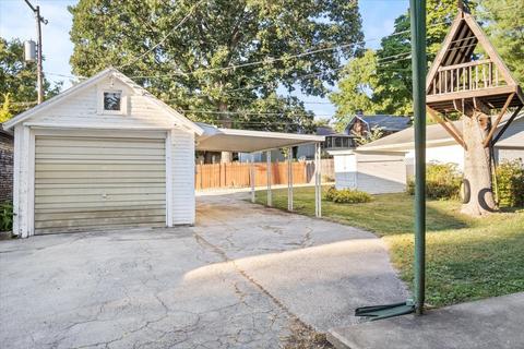 502 Hovey Ave, Normal, IL 61761 photo 5