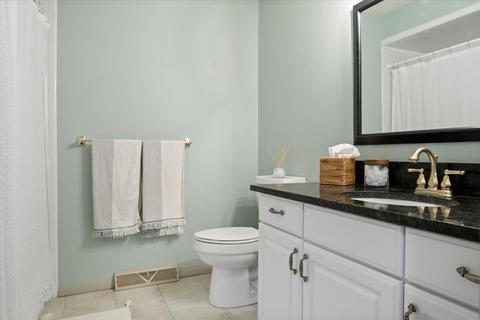 1010 Barton Dr, Normal, IL 61761 photo 23