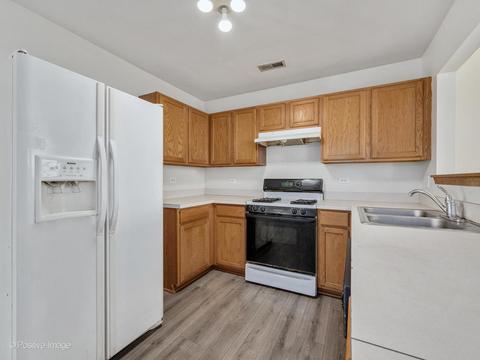 948 Symphony Dr, Aurora, IL 60504 photo 9