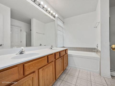 948 Symphony Dr, Aurora, IL 60504 photo 16