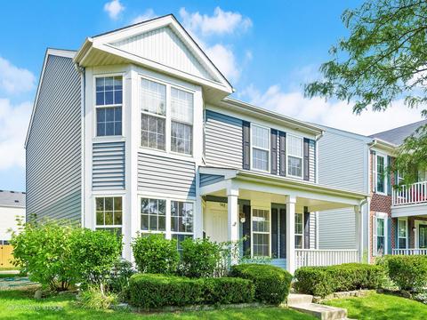948 Symphony Dr, Aurora, IL 60504 photo 2