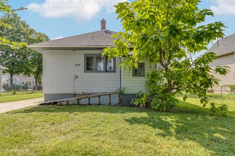 456 Ann St, Elgin, IL 60120 photo 3