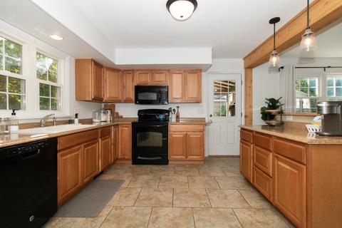 209 S Adelaide St, Normal, IL 61761 photo 9