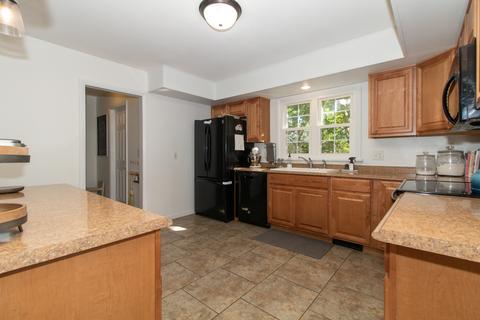 209 S Adelaide St, Normal, IL 61761 photo 6