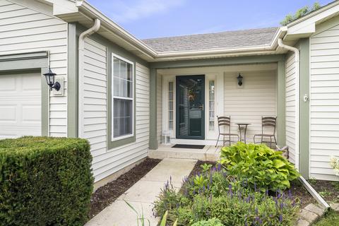 7212 Waterman Dr, Plainfield, IL 60586 photo 3