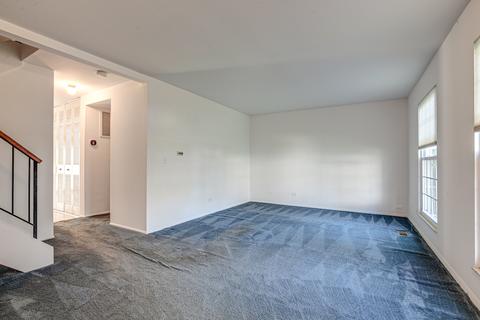 44 Silver Tree Cir, Cary, IL 60013 photo 5