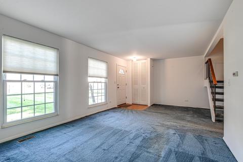 44 Silver Tree Cir, Cary, IL 60013 photo 7