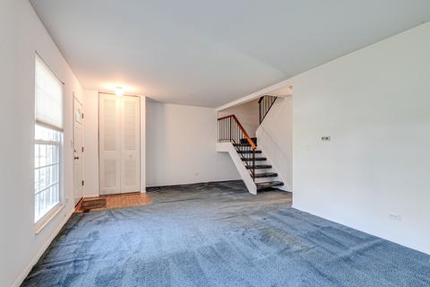 44 Silver Tree Cir, Cary, IL 60013 photo 6
