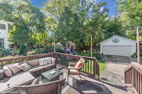 240 N Worth Ave, Elgin, IL 60123 photo 16