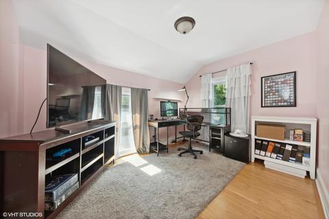 240 N Worth Ave, Elgin, IL 60123 photo 14