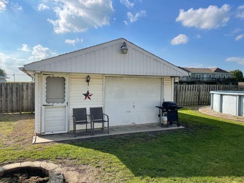 201 N 4th St, Danforth, IL 60930 photo 21