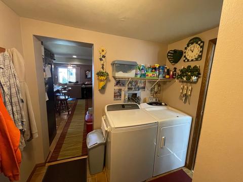 201 N 4th St, Danforth, IL 60930 photo 18